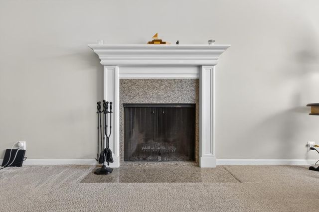 2612 Stonehaven Dr, Sacramento, CA 95827