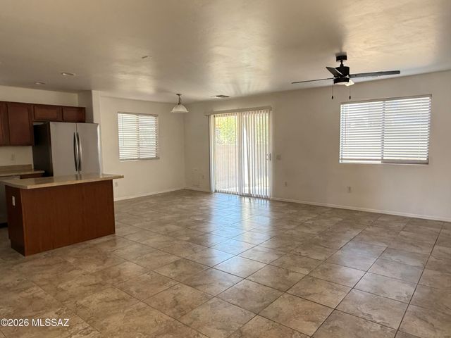 14298 S Camino El Galan Drive, Sahuarita, AZ 85629