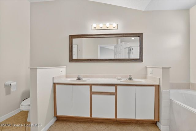 8729 Clara Elizabeth Lane 307, Cape Canaveral, FL 32920