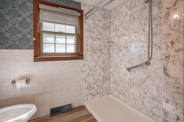 244 Hedges Pond Road, Plymouth, MA 02360