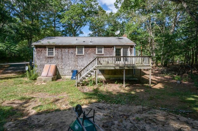 244 Hedges Pond Road, Plymouth, MA 02360
