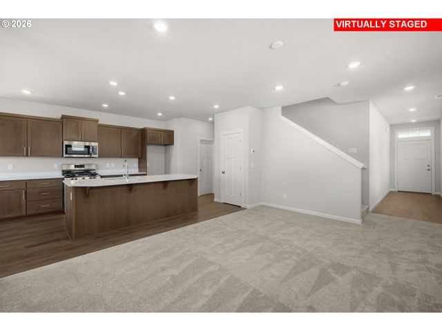23818 Sw Pensacola Ter, Tualatin, OR 97062