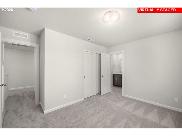 23818 Sw Pensacola Ter, Tualatin, OR 97062