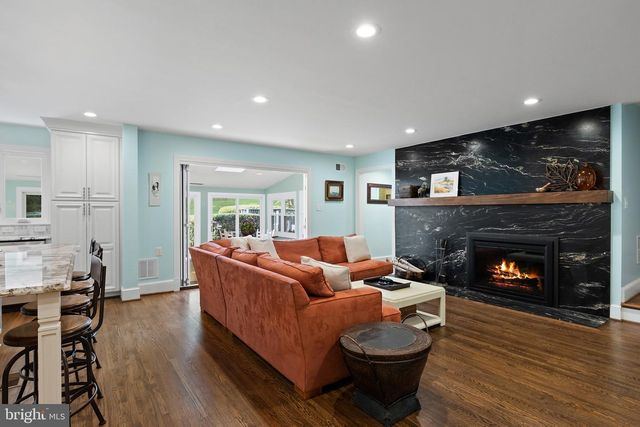 7821 OLD DOMINION DR, Mclean, VA 22102