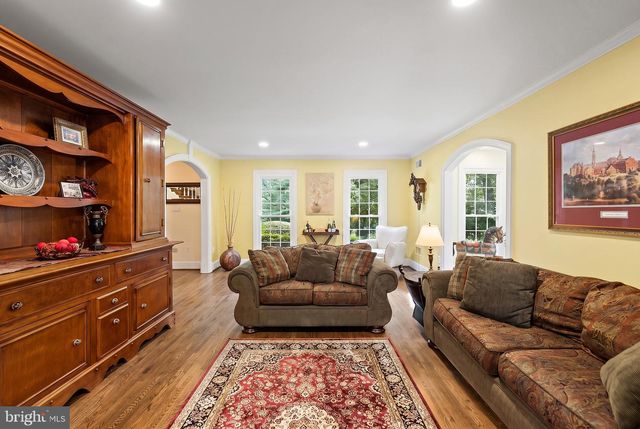 7821 OLD DOMINION DR, Mclean, VA 22102