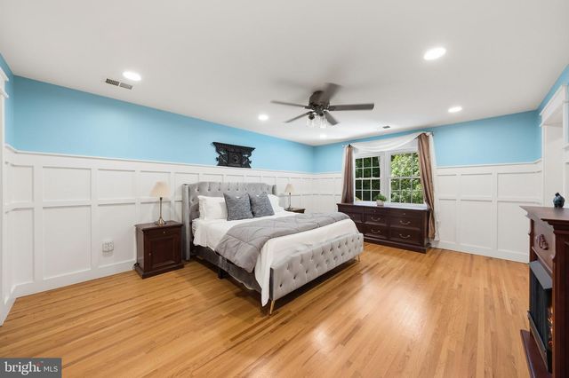 7821 OLD DOMINION DR, Mclean, VA 22102