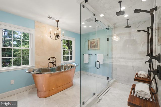 7821 OLD DOMINION DR, Mclean, VA 22102