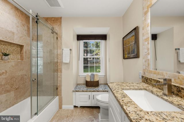 7821 OLD DOMINION DR, Mclean, VA 22102