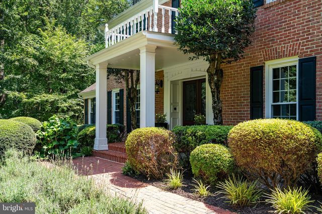 7821 OLD DOMINION DR, Mclean, VA 22102