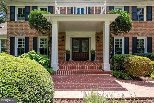 7821 OLD DOMINION DR, Mclean, VA 22102