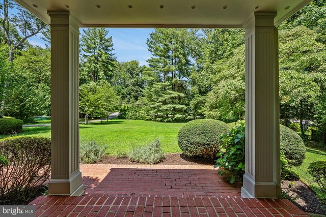 7821 OLD DOMINION DR, Mclean, VA 22102
