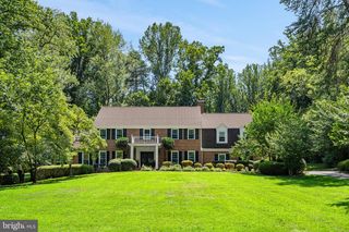 7821 OLD DOMINION DR, Mclean, VA 22102