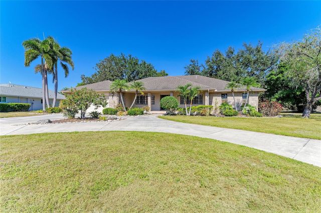 5668 COUNTRY LAKES DRIVE, Sarasota, FL 34243