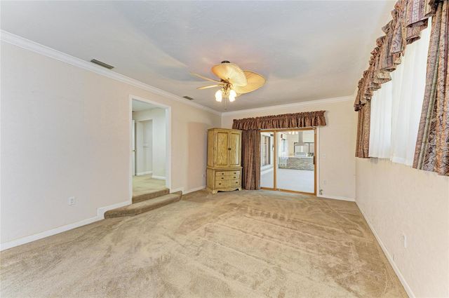 5668 COUNTRY LAKES DRIVE, Sarasota, FL 34243