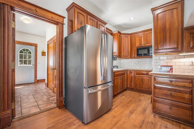 612 N Barnard Street, Greenville, MI 48838