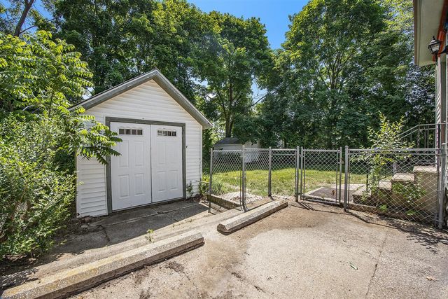 612 N Barnard Street, Greenville, MI 48838