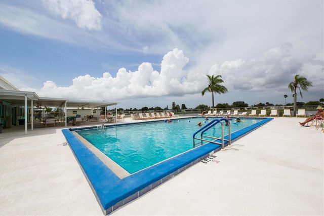 6222 FALCON DRIVE, Englewood, FL 34224