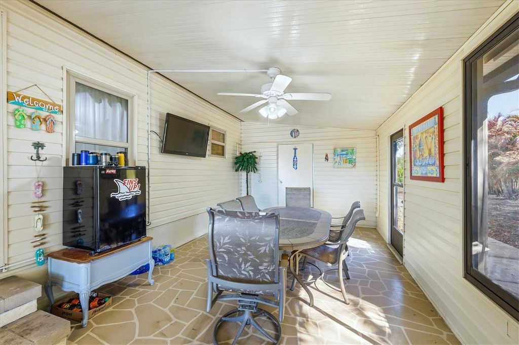 Image 23 of property listing at 6222 FALCON DRIVE, Englewood, FL 34224
