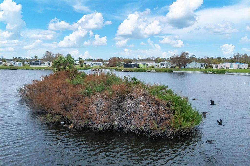 Image 51 of property listing at 6222 FALCON DRIVE, Englewood, FL 34224