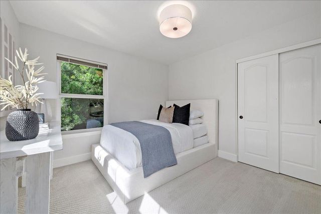 1354 Sherman Avenue, Menlo Park, CA 94025