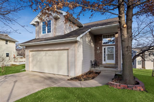 580 Avalon Place, Coralville, IA 52241