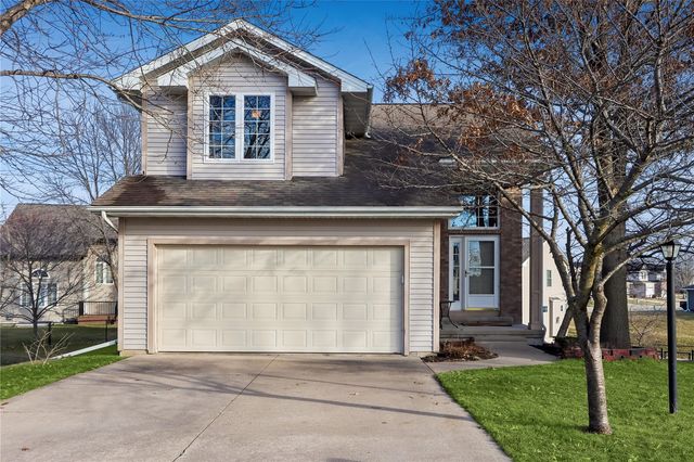 580 Avalon Place, Coralville, IA 52241