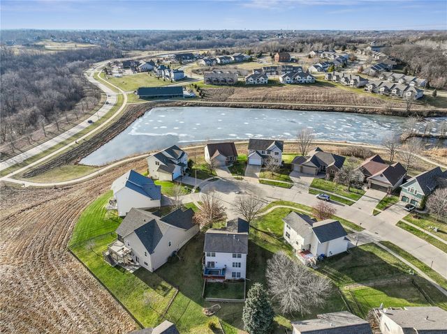 580 Avalon Place, Coralville, IA 52241