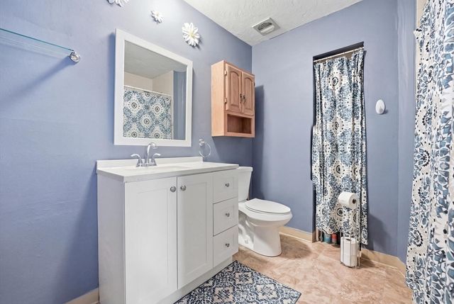 59 School St B2, Northborough, MA 01532