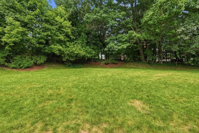 59 School St B2, Northborough, MA 01532