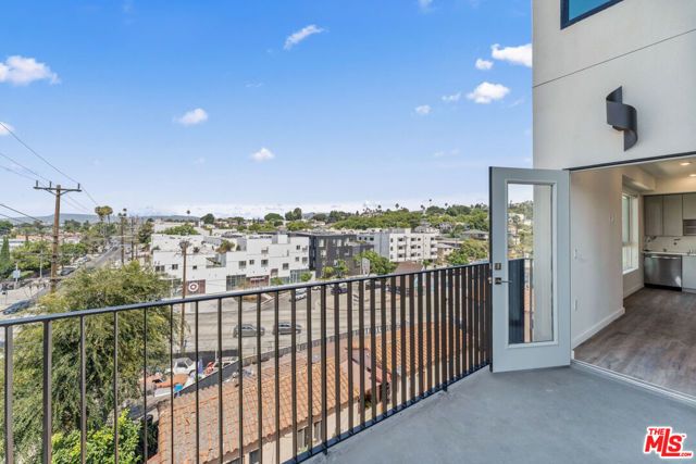3105 Bellevue Avenue 401, Los Angeles, CA 90026