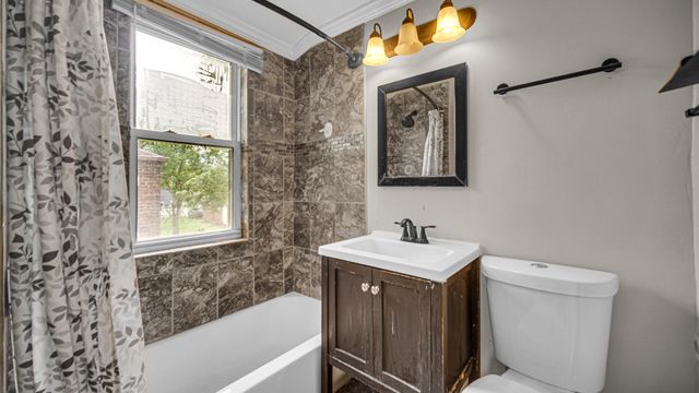 6740 Wicker, Hammond, IN 46323