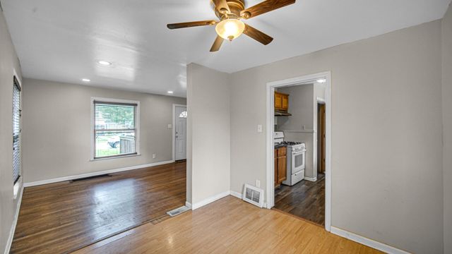 6740 Wicker, Hammond, IN 46323