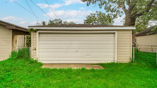 6740 Wicker, Hammond, IN 46323