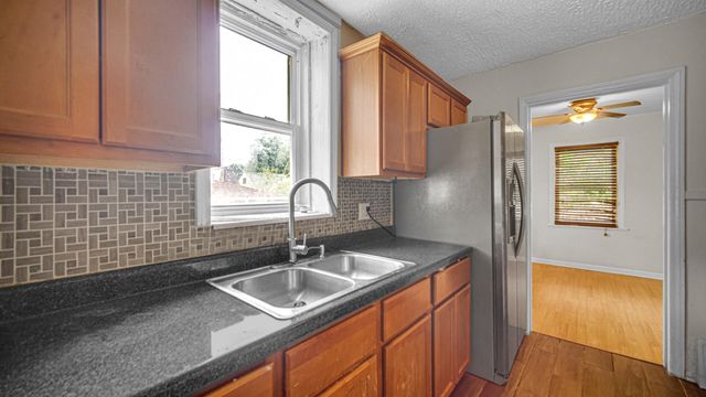 6740 Wicker, Hammond, IN 46323