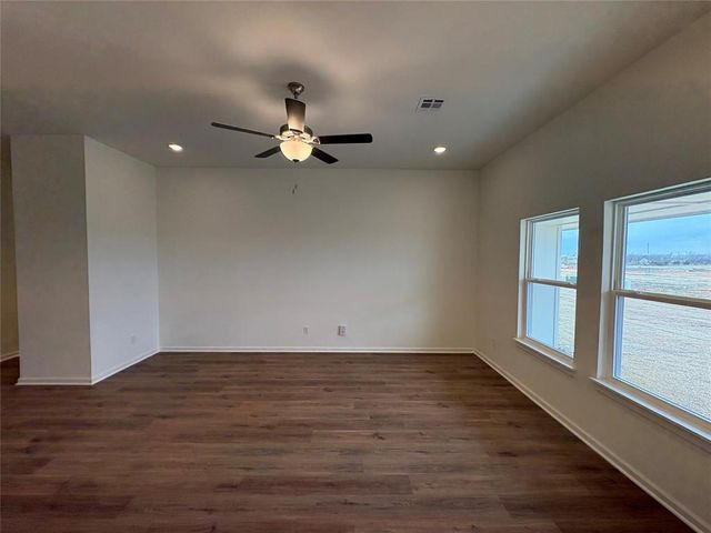 9105 Blackfork Lane, Oklahoma City, OK 73160