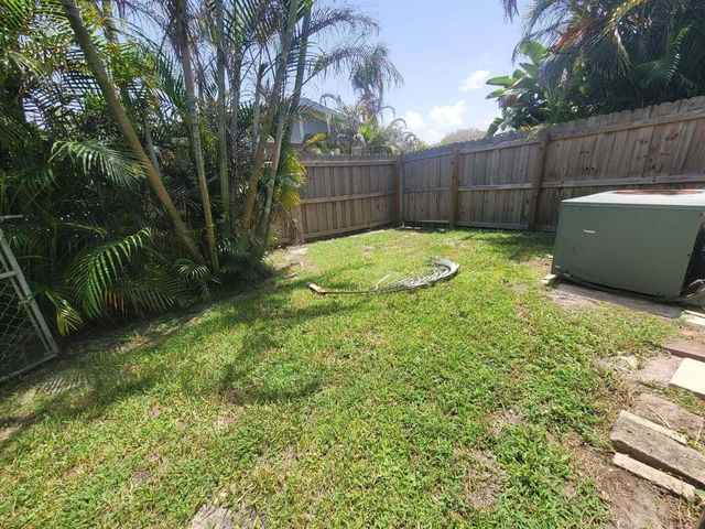 715 SE Forgal Street, Port St. Lucie, FL 34983