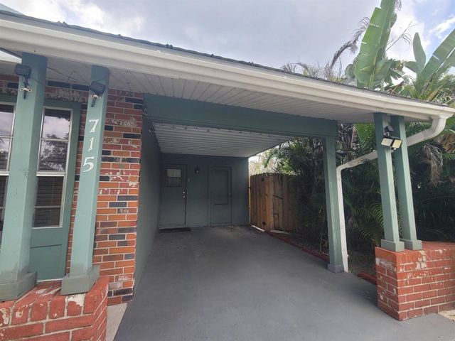 715 SE Forgal Street, Port St. Lucie, FL 34983