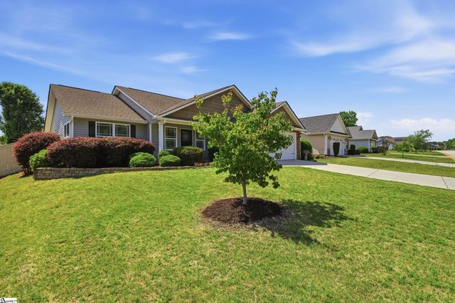 27 Macle Court, Travelers Rest, SC 29690