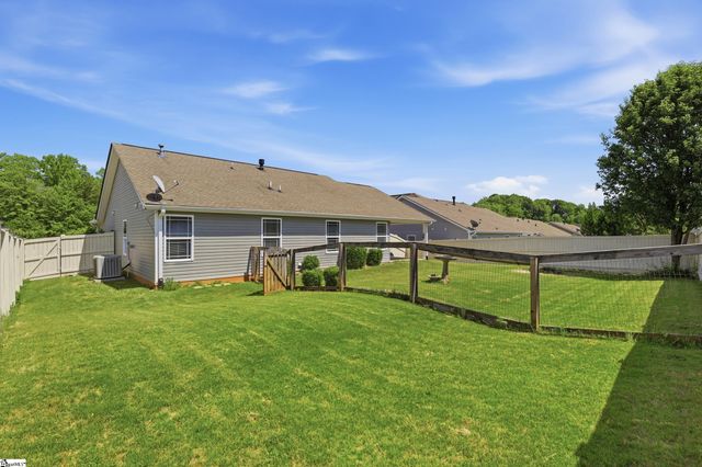 27 Macle Court, Travelers Rest, SC 29690