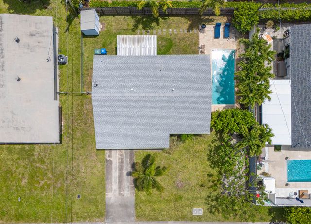 3940 NE 13th Avenue, Oakland Park, FL 33334