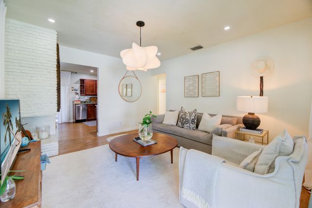 3940 NE 13th Avenue, Oakland Park, FL 33334