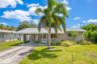 3940 NE 13th Avenue, Oakland Park, FL 33334