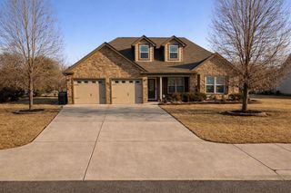 288 Honeyberry Lane, Rossville, GA 30741