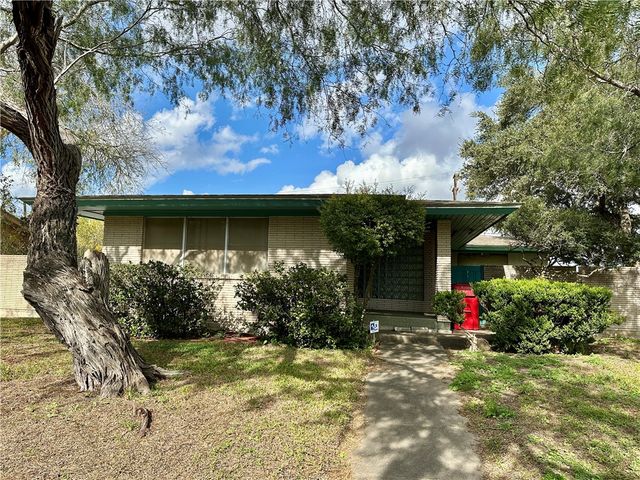 101 Ashburn Ave, Robstown, TX 78380