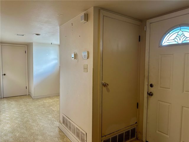 101 Ashburn Ave, Robstown, TX 78380