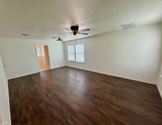 710 Honeysuckle DR, Leander, TX 78641