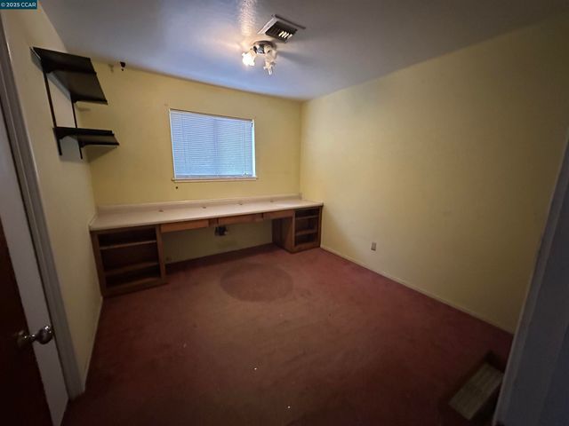 323 De Anza Dr, Vallejo, CA 94589