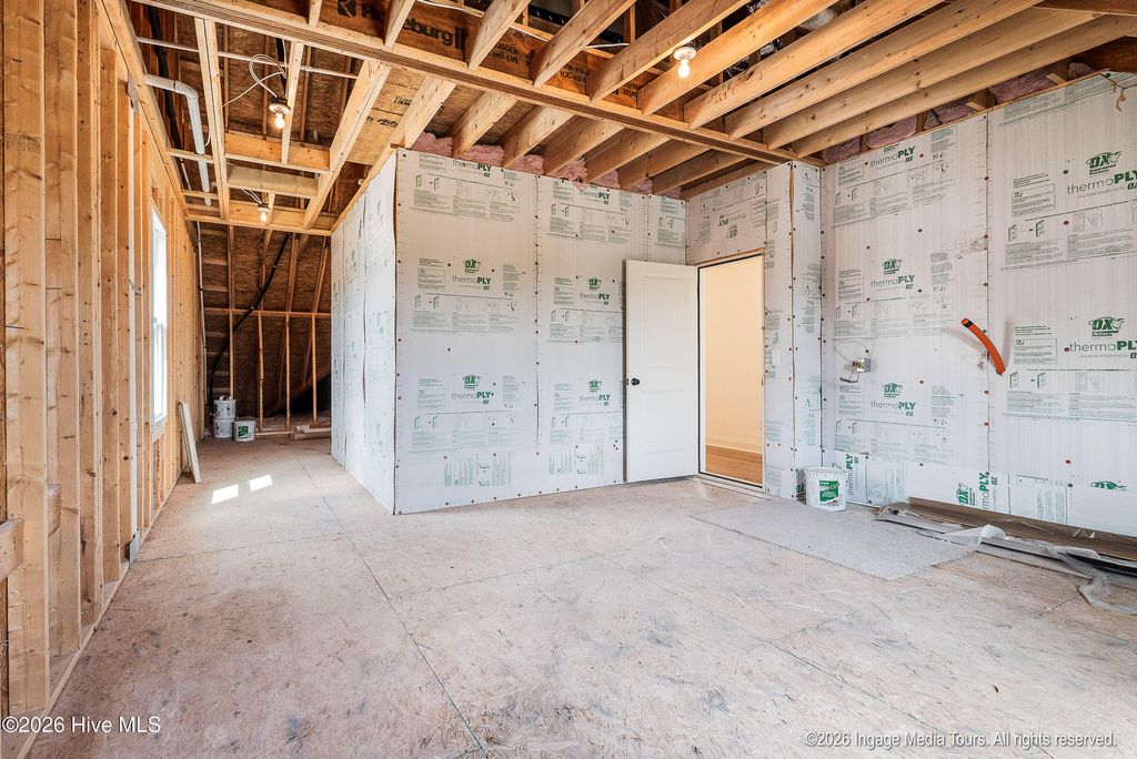 Image 41 of property listing at 200 Pine Tree Point, Snow Hill, NC 28580