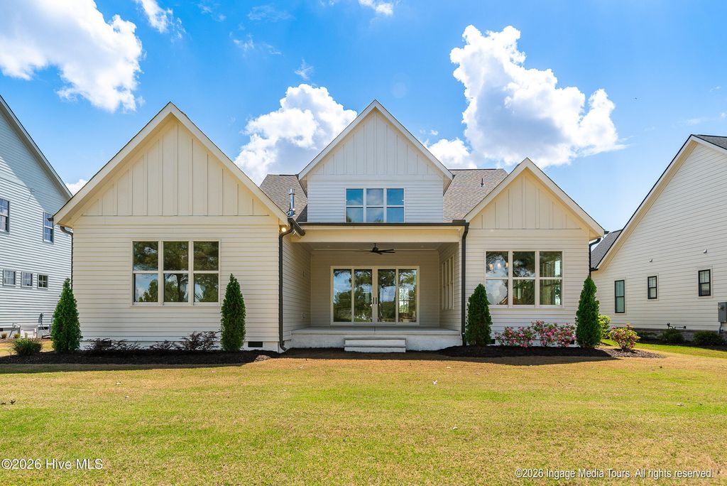 Image 42 of property listing at 200 Pine Tree Point, Snow Hill, NC 28580