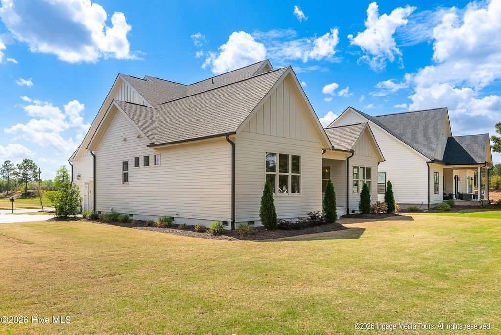 Image 44 of property listing at 200 Pine Tree Point, Snow Hill, NC 28580